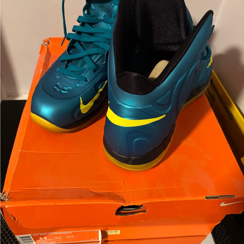 Nike Air Max Hyperposites